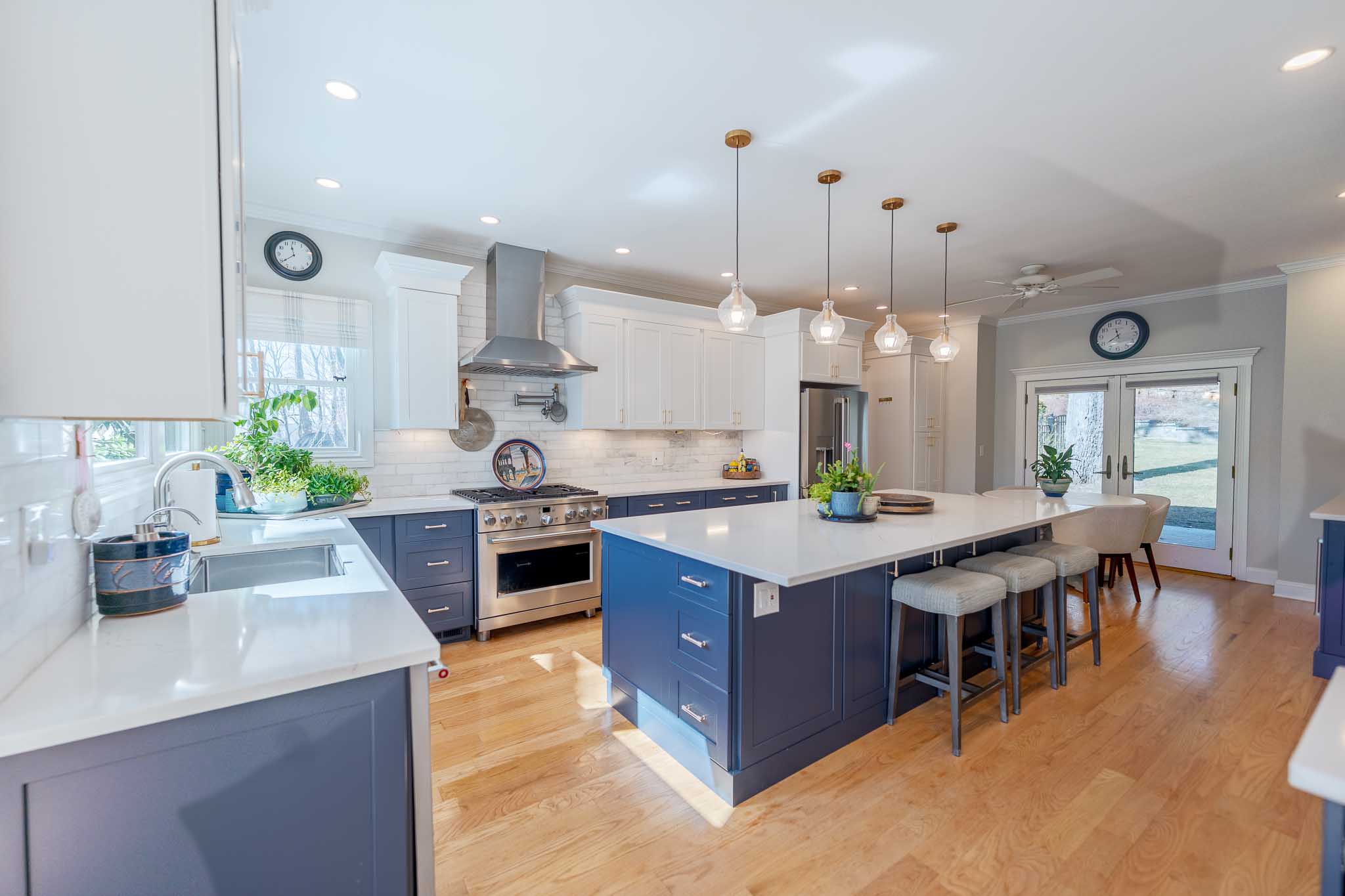 A7408422-HDR A7408422-HDR